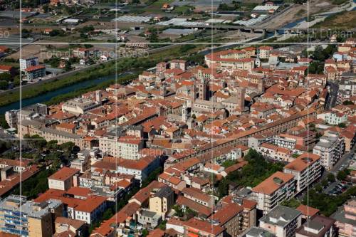 Clicca per vedere l'immagine alla massima grandezza