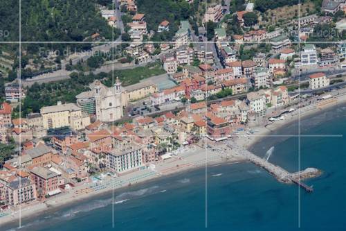 Clicca per vedere l'immagine alla massima grandezza