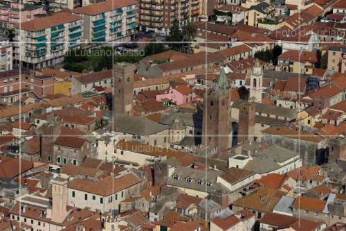 Clicca per vedere l'immagine alla massima grandezza