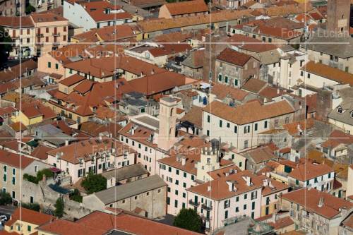 Clicca per vedere l'immagine alla massima grandezza