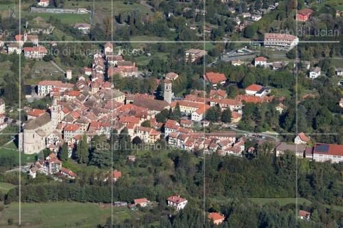 Clicca per vedere l'immagine alla massima grandezza