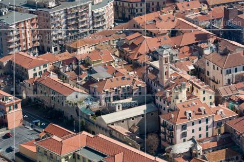 Clicca per vedere l'immagine alla massima grandezza